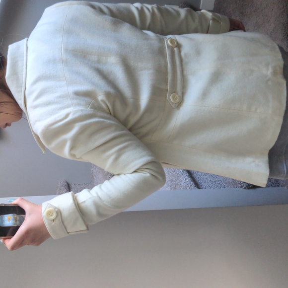 Cream wool coat - Picture 3 of 4